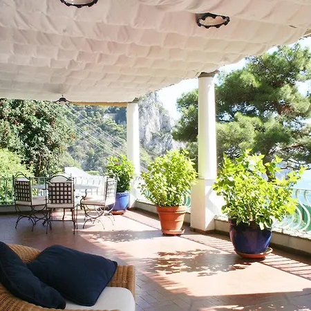 Terrace *
